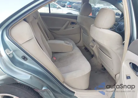 2011 Toyota Camry Le z USA, uszkodzony, nr VIN 4T1BF3EK8BU743810